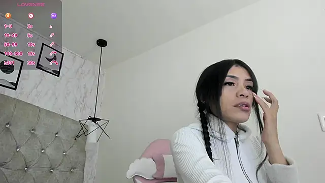 Snapshot of Raichell_ chatting on April 29, 2:59 am Raichell online show from April 29, 2:59 am