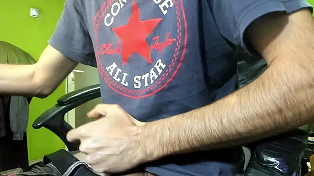 BigCumShoot online show from February 26, 6:23 am