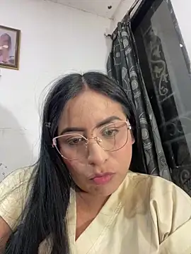 lamaravilla 08 online show from February 17, 11:55 pm