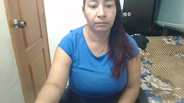 Siblleyx online show from February 18, 10:50 pm