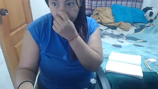 Snapshot of Siblleyx chatting on June 11, 7:34 pm Siblleyx online show from June 11, 7:34 pm