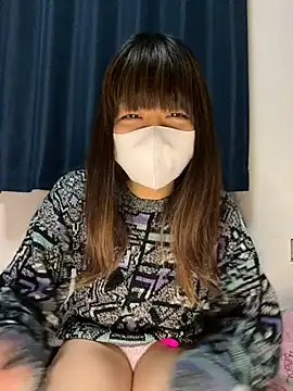 Snapshot of PINO_pino_01 chatting on February 10, 4:25 pm PINO pino 01 online show from February 10, 4:25 pm