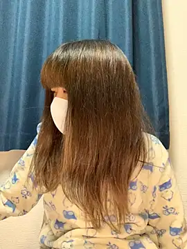 Snapshot of PINO_pino_01 chatting on February 15, 4:01 pm PINO pino 01 online show from February 15, 4:01 pm