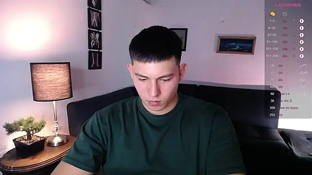 JamesCr  online show from February 11, 12:48 am