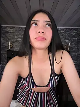 Snapshot of TayylorSexx chatting on July 8, 3:00 am TayylorSexx online show from July 8, 3:00 am