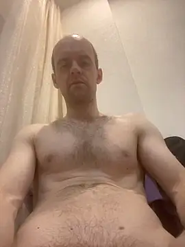 LynnAhNight online show from November 14, 2:54 am