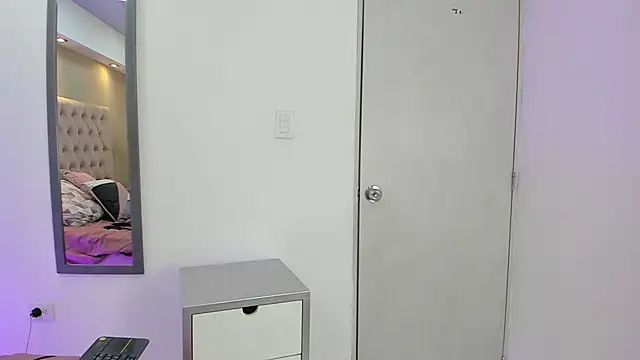 GochitaWild online show from April 4, 5:43 pm