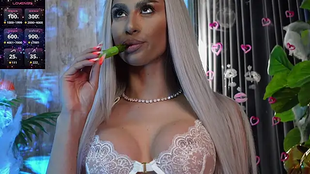 KarlaBart online show from October 30, 8:20 pm