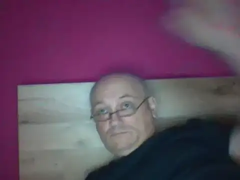 Snapshot of ruplumber chatting on February 8, 5:18 am ruplumber online show from February 8, 5:18 am