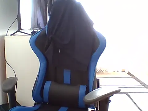 Snapshot of ruplumber chatting on March 10, 10:15 am ruplumber online show from March 10, 10:15 am