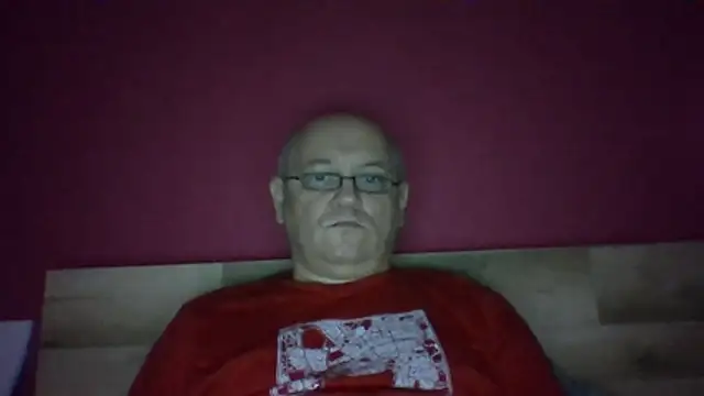 Snapshot of ruplumber chatting on November 13, 2:32 am ruplumber online show from November 13, 2:32 am