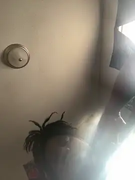 Snapshot of nofacenokase21 chatting on March 12, 12:47 pm nofacenokase21 online show from March 12, 12:47 pm