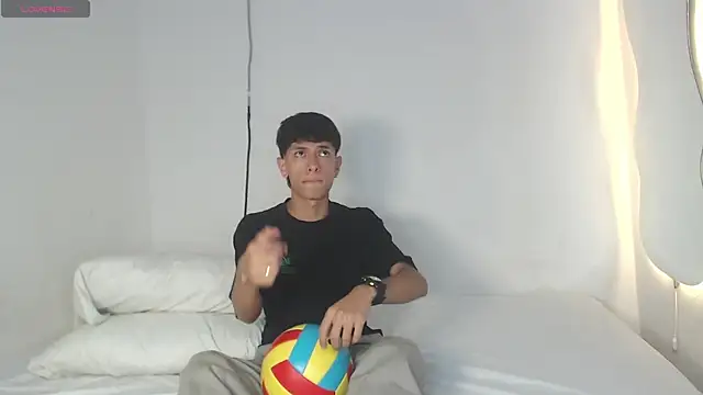 Snapshot of the_murderer chatting on March 7, 4:46 am the murderer online show from March 7, 4:46 am