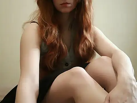 Snapshot of _AliceOwen_ chatting on February 26, 11:37 pm AliceOwen online show from February 26, 11:37 pm