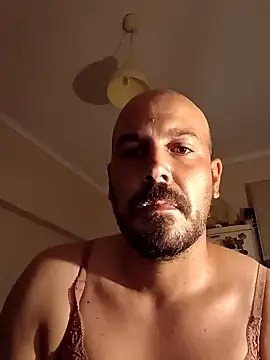 Snapshot of ginger_1_1 chatting on February 2, 8:30 pm ginger 1 1 online show from February 2, 8:30 pm