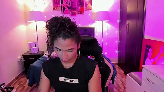 Alissemasiel online show from January 18, 6:12 pm