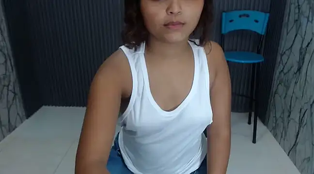 Snapshot of shabrina_xxx chatting on March 19, 4:24 pm shabrina xxx online show from March 19, 4:24 pm