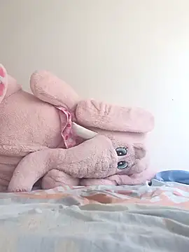 Snapshot of baby-buu chatting on February 6, 8:45 pm baby-buu online show from February 6, 8:45 pm