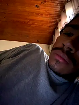 Mineirinho043 online show from September 12, 12:05 pm