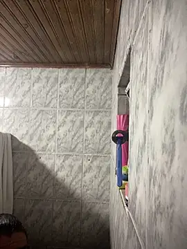 Mineirinho043 online show from February 18, 12:06 am