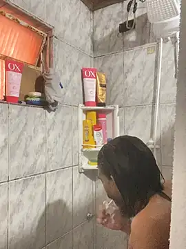 Snapshot of Mineirinho043 chatting on June 28, 12:44 pm Mineirinho043 online show from June 28, 12:44 pm