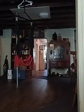 Snapshot of ben022076 chatting on June 21, 12:08 pm ben022076 online show from June 21, 12:08 pm