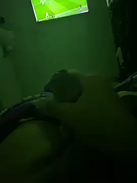 Snapshot of Eduardo08000 chatting on February 18, 8:14 pm Eduardo08000 online show from February 18, 8:14 pm