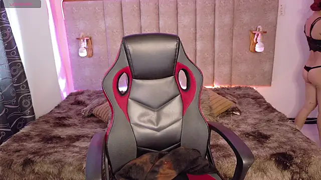 Alektra bryce online show from February 3, 7:41 pm