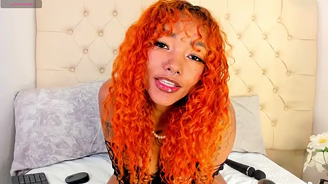 Snapshot of cattaleya_get chatting on April 29, 12:31 pm cattaleya get online show from April 29, 12:31 pm