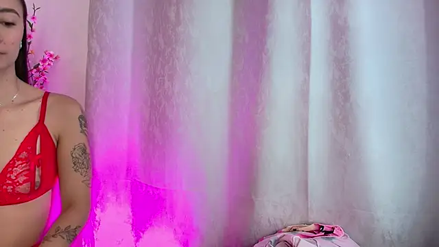 miaa queen2 online show from November 11, 1:33 pm