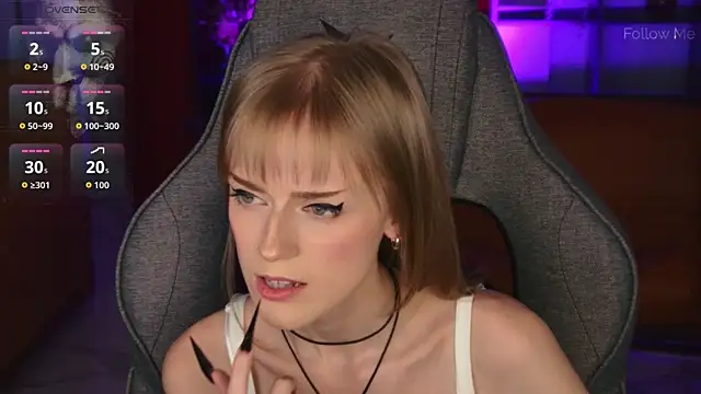 KiraMontoya online show from April 18, 7:58 pm