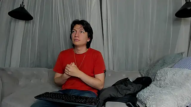 Golden-Boyy online show from March 16, 3:28 pm
