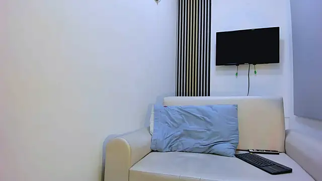 ANDRES STUD online show from February 18, 3:35 am