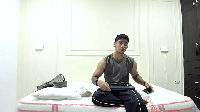 Snapshot of ANDRES_STUD chatting on June 26, 2:16 am ANDRES STUD online show from June 26, 2:16 am