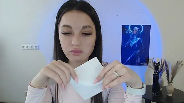 Snapshot of Eva_Eldis chatting on March 9, 10:30 am Eva Eldis online show from March 9, 10:30 am