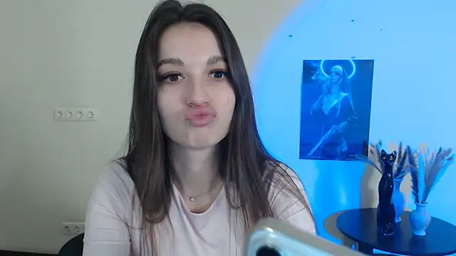 Snapshot of Eva_Eldis chatting on March 10, 4:25 pm Eva Eldis online show from March 10, 4:25 pm