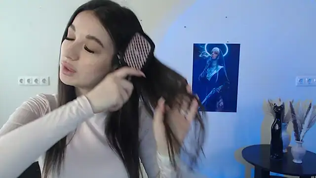 Snapshot of Eva_Eldis chatting on March 17, 9:22 am Eva Eldis online show from March 17, 9:22 am