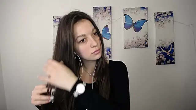 Snapshot of Eva_Eldis chatting on April 18, 4:11 pm Eva Eldis online show from April 18, 4:11 pm