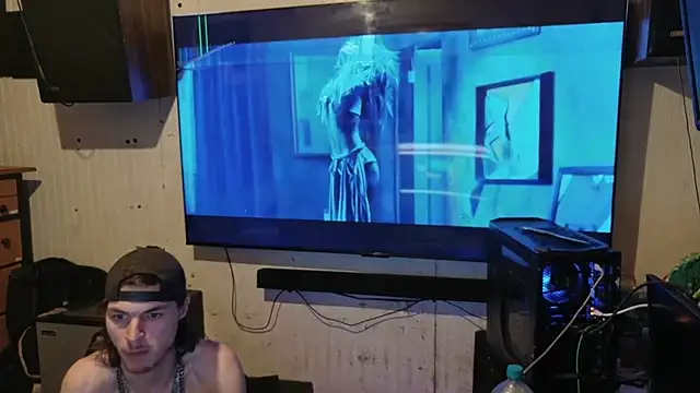 Snapshot of nuttyking2022 chatting on February 12, 7:58 am nuttyking2022 online show from February 12, 7:58 am