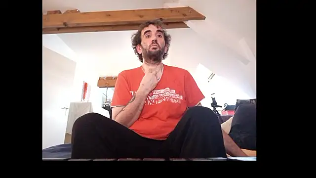 Snapshot of Mastersanges chatting on July 2, 3:29 pm Mastersanges online show from July 2, 3:29 pm
