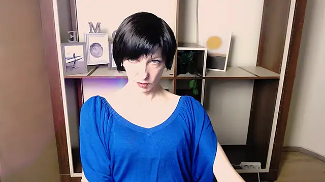  AngeliaFlow  online show from December 18, 7:14 am