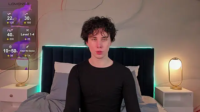 AdrianoAubert online show from February 26, 11:20 am