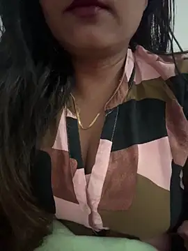 Deepcha1991 online show from April 16, 4:02 am