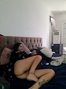 Snapshot of nickelfie chatting on March 18, 12:36 pm nickelfie online show from March 18, 12:36 pm