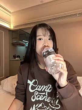 Snapshot of baxi1100 chatting on February 12, 2:10 pm baxi1100 online show from February 12, 2:10 pm