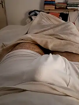 Casal30mais online show from April 15, 1:29 pm