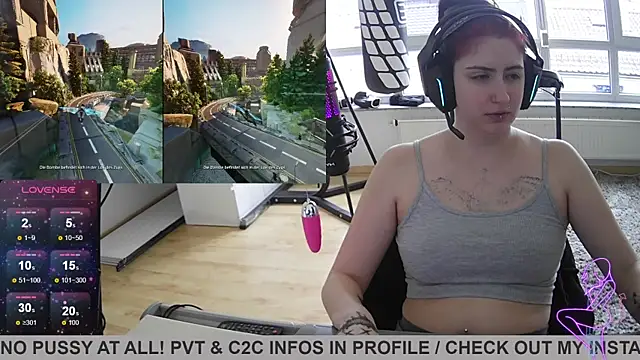 Snapshot of Gamergirl-Linela chatting on March 13, 10:26 am Gamergirl-Linela online show from March 13, 10:26 am