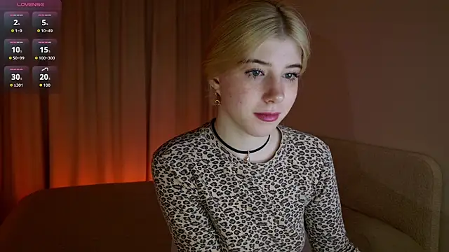 Bella amory online show from May 18, 1:17 pm
