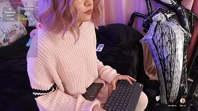 NataliaNovak online show from October 28, 9:06 pm