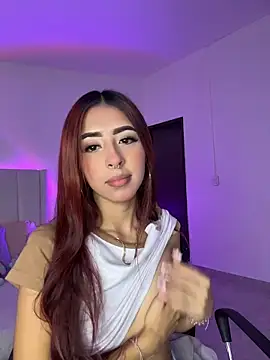 Mirandaa Rogers online show from June 5, 7:08 pm
